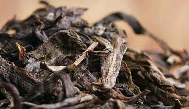 怎么簡單直觀的辨別一款普洱茶的優(yōu)劣？