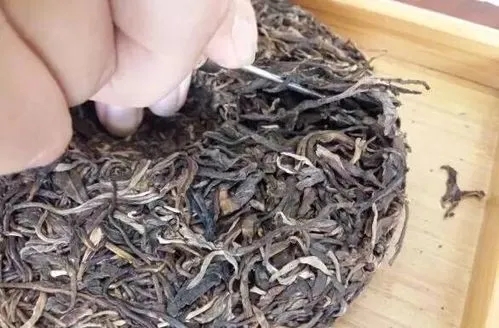 已經(jīng)打開的普洱茶餅應(yīng)如何更好地存放，短期和長期的方法都教給你?