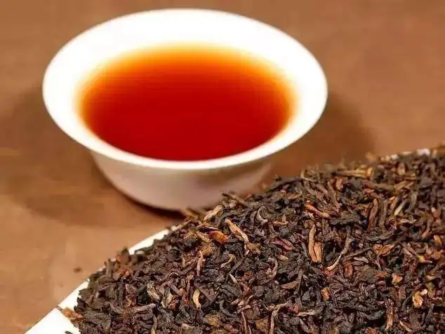 如何選購、辨識普洱茶優(yōu)劣？