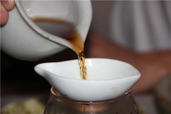 學會這4招，快速判斷出普洱茶年份！