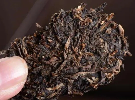 與其它茶對比，普洱茶的十大特點