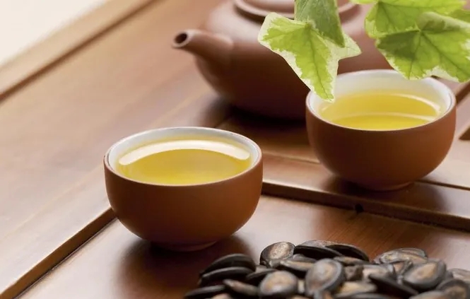 普洱茶的茶性是屬寒還是屬熱？